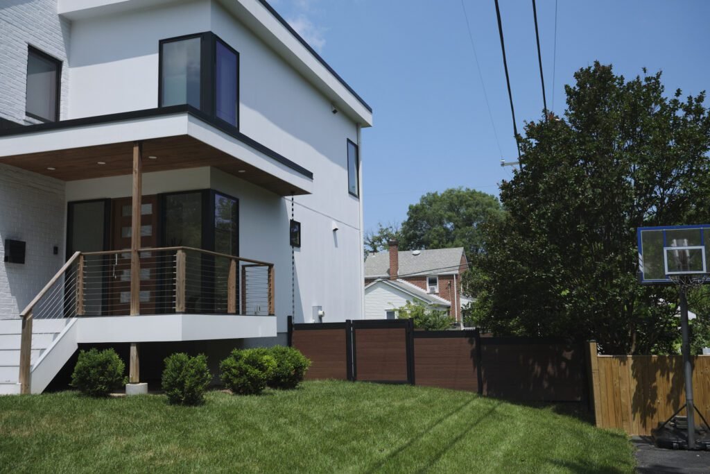 Fence and gazebos installation for residential properties in Fairfax and Arlington